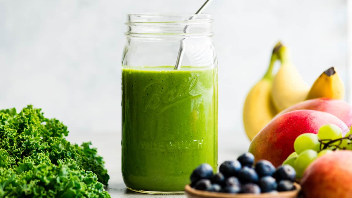 Green Smoothies: Healthy Meal Replacements to Curb Cravings